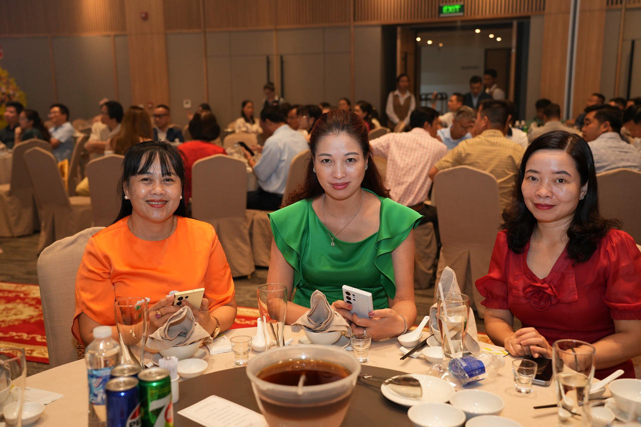 Ý nghĩa chương trình hội tụ nhân 39 năm Ngày Báo Pháp luật Việt Nam ra số đầu tiên