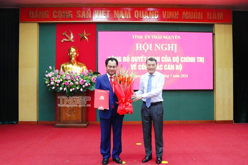 Ông Trịnh Việt Hùng giữ chức Bí thư tỉnh Thái Nguyên