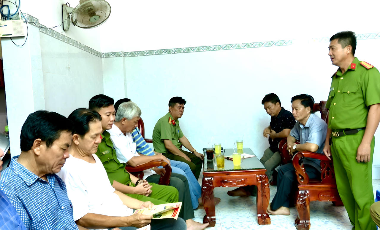 Phong trào Toàn dân bảo vệ an ninh Tổ quốc tại Bạc Liêu: Vững chắc ngay từ cơ sở