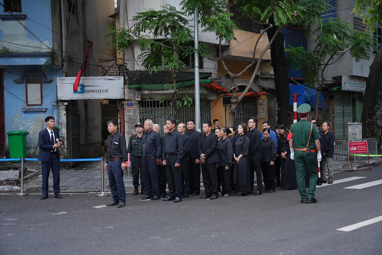 Thành kính, tiếc thương Tổng Bí thư Nguyễn Phú Trọng