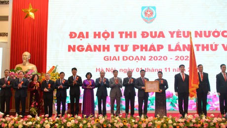 Thấm nhuần tư tưởng về Nhà nước pháp quyền xã hội chủ nghĩa Việt Nam của Nhân dân, do Nhân dân, vì Nhân dân, do Đảng Cộng sản Việt Nam lãnh đạo 