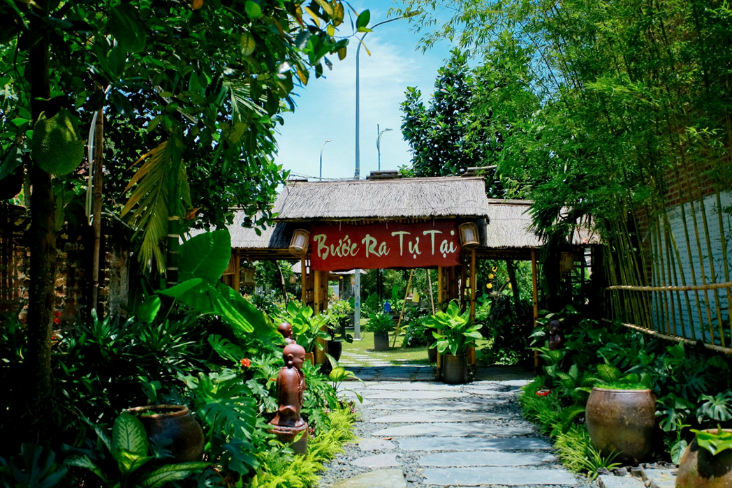 Lạc vào chốn 'tịnh độ nhân gian' tại chùa Thanh Âm