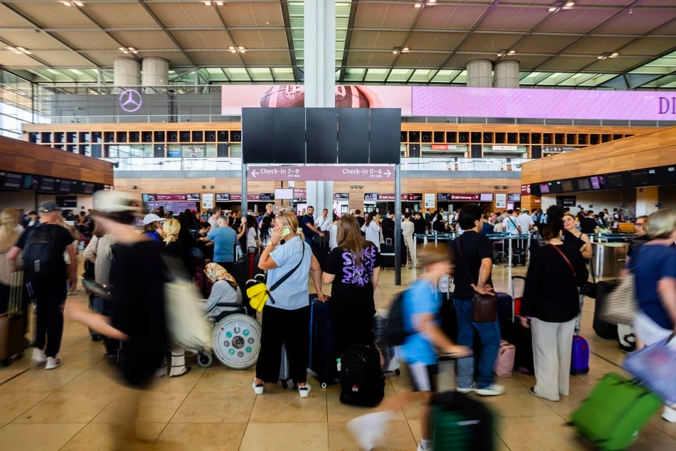 Phía sau cuộc tấn công “màn hình xanh”