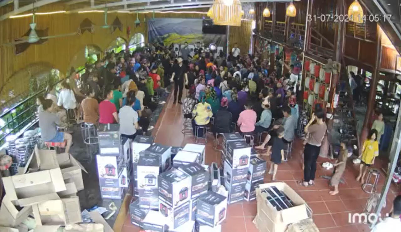 Nghi án núp bóng “hỗ trợ thiệt hại mưa lũ” để lừa tiền dân nghèo