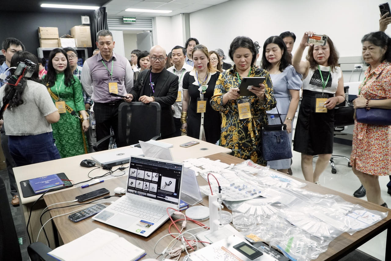 Lợi thế để đón đầu sự phát triển công nghệ cao