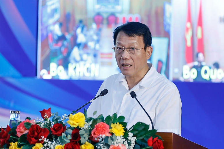 Thủ tướng: Tạo thuận lợi nhất, phục vụ tốt nhất cho người dân, doanh nghiệp thực hiện TTHC