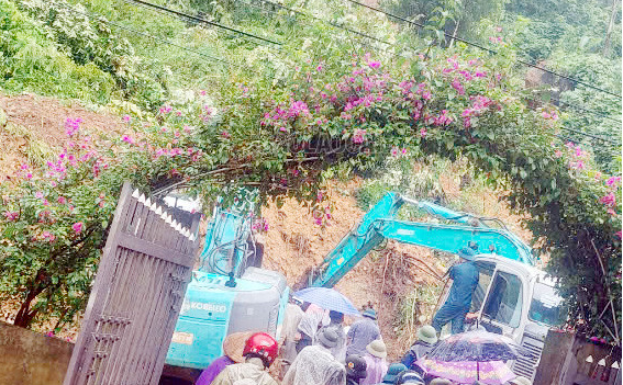 Liên tiếp sạt lở đất ở Lào Cai, Yên Bái, nhiều người chết và mất tích