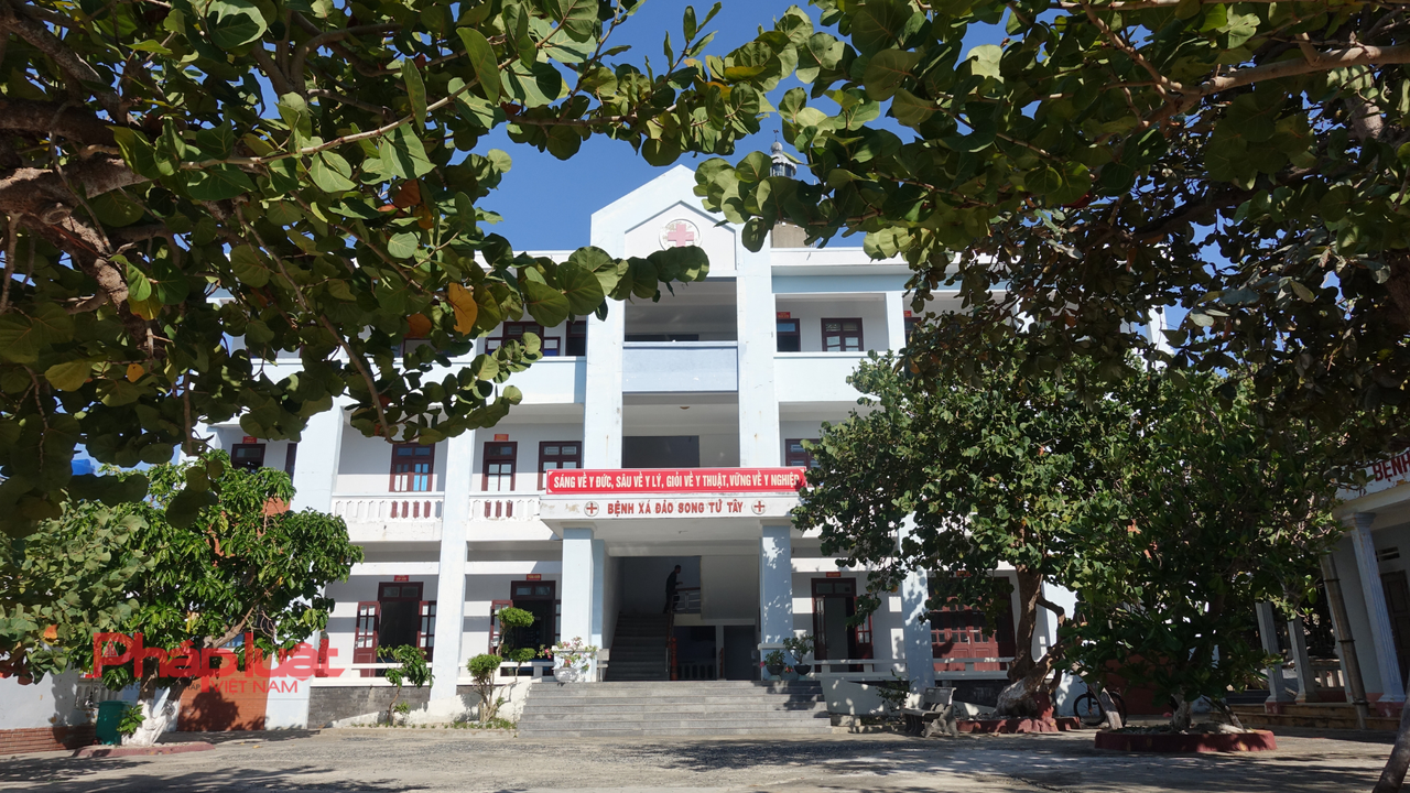 Có một 'khu rừng xanh' nơi đảo xa... 