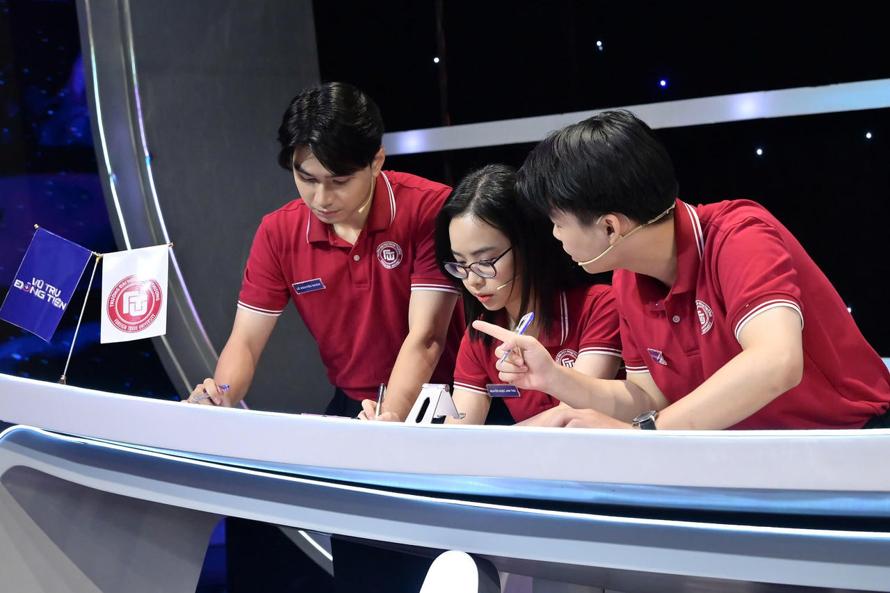 Profile “chất như nước cất” của các du hành gia gen Z