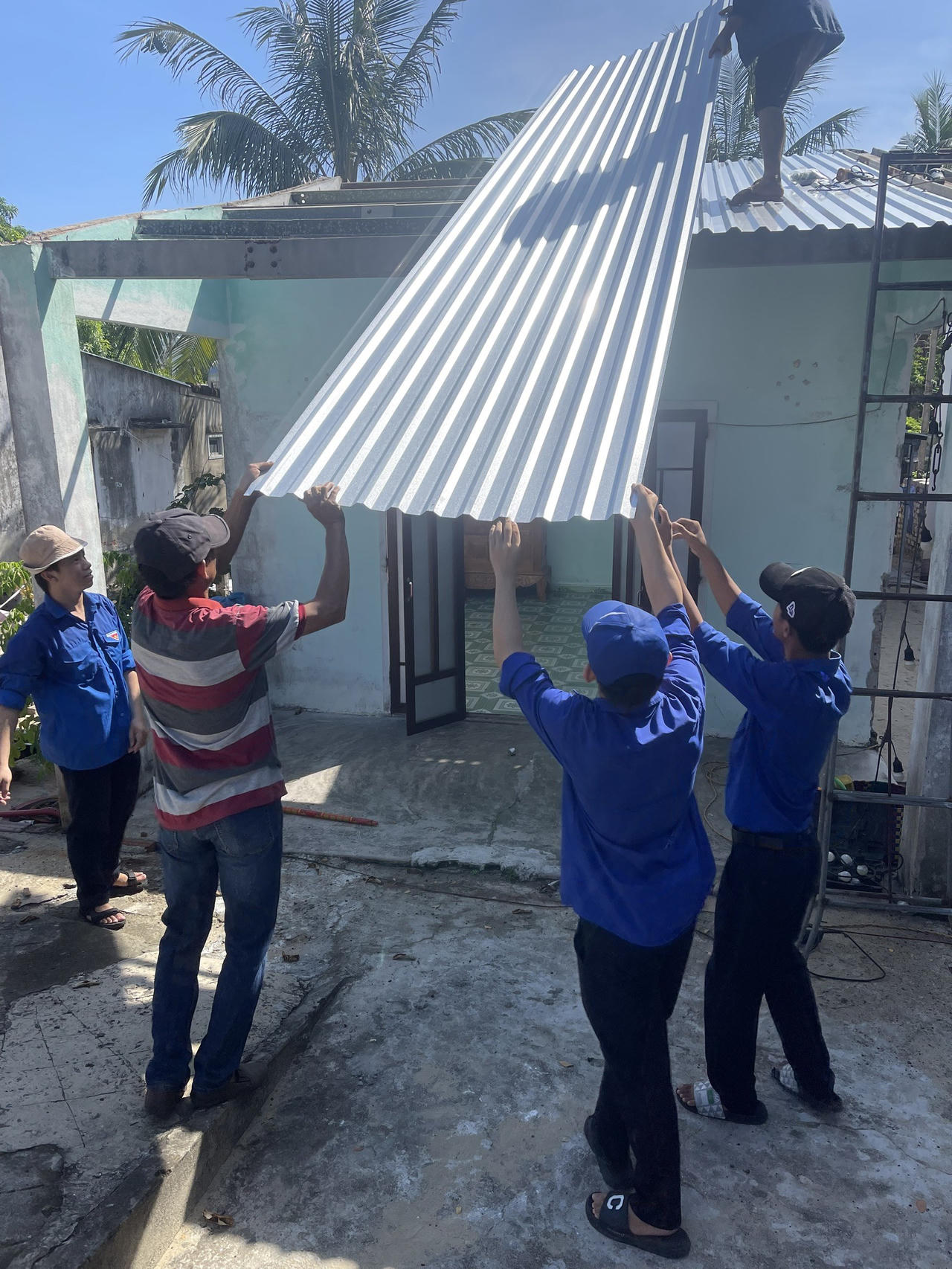 Bộ Xây dựng hướng dẫn kỹ thuật khi xóa nhà tạm, nhà dột nát cho người nghèo