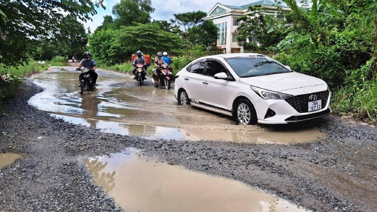 Dự án đường 876m ở Quảng Ngãi, nhiều năm vẫn chưa làm xong