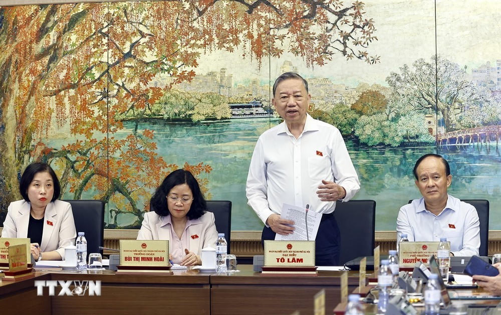 Tổng Bí thư: Luật Nhà giáo 'cần giải quyết mối tương quan giữa thầy và trò'