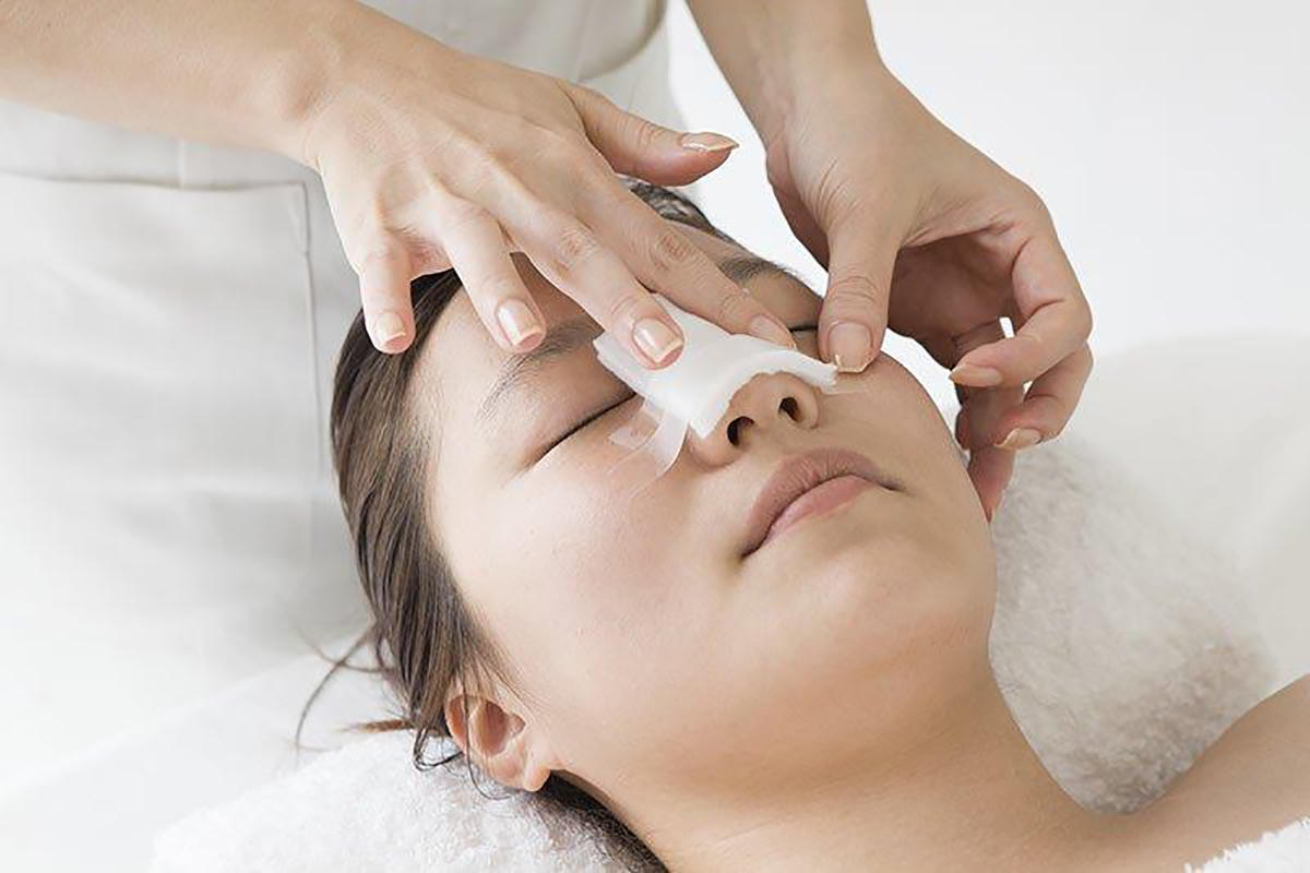 Khi vẻ ngoài không thể 'chữa lành' khoảng trống tâm hồn