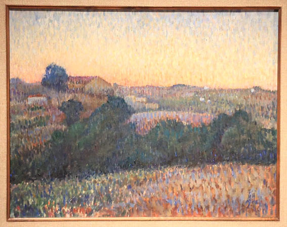 Chiêm ngưỡng tác phẩm nghệ thuật và kỷ vật quý của vị vua yêu nước