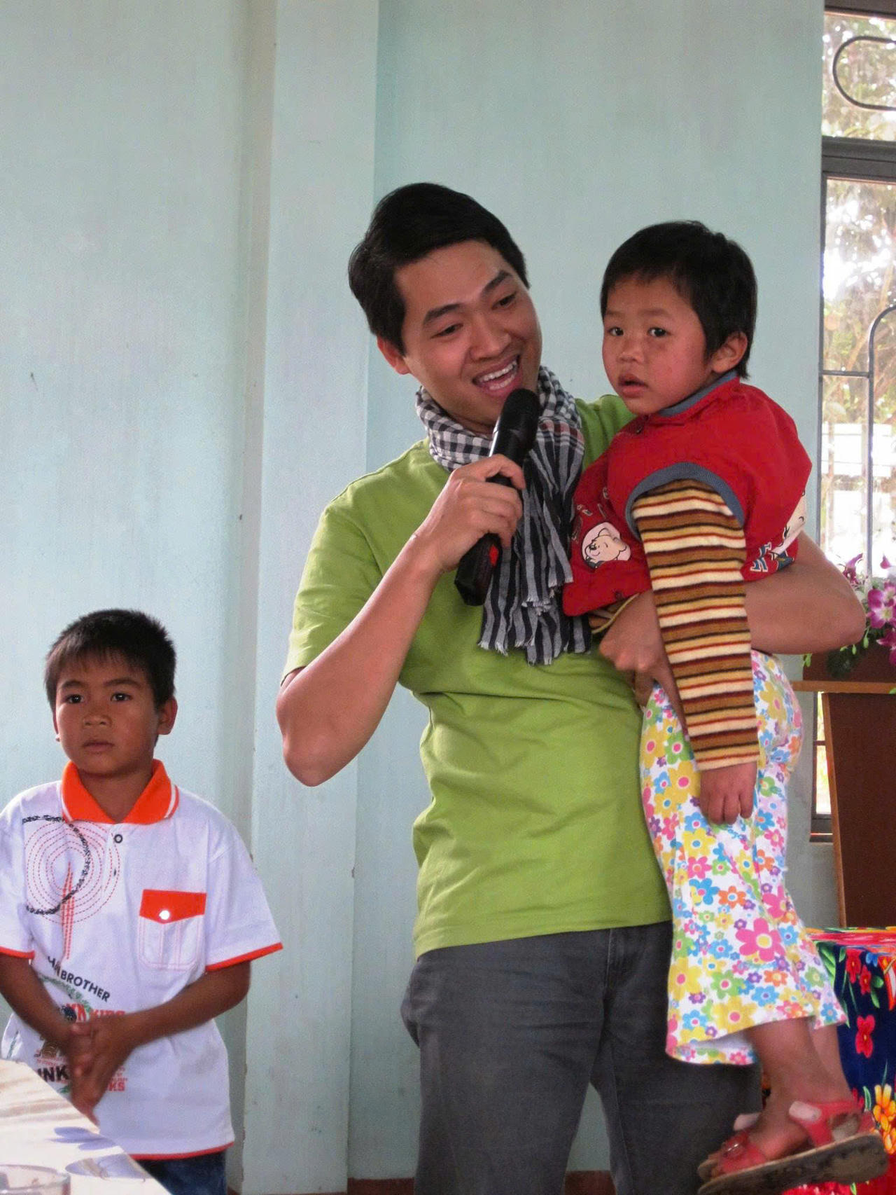 Người thầy tâm huyết với công tác trẻ em