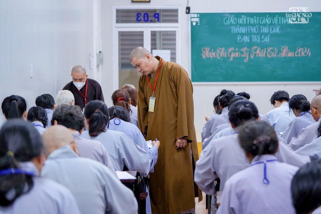 Gần 1.000 Phật tử TP.Thủ Đức tham dự Hội thi giáo lý năm 2024 tại Trường Trung cấp Phật học TP.HCM