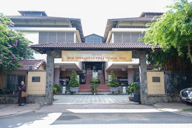 Gần 1.000 Phật tử TP.Thủ Đức tham dự Hội thi giáo lý năm 2024 tại Trường Trung cấp Phật học TP.HCM