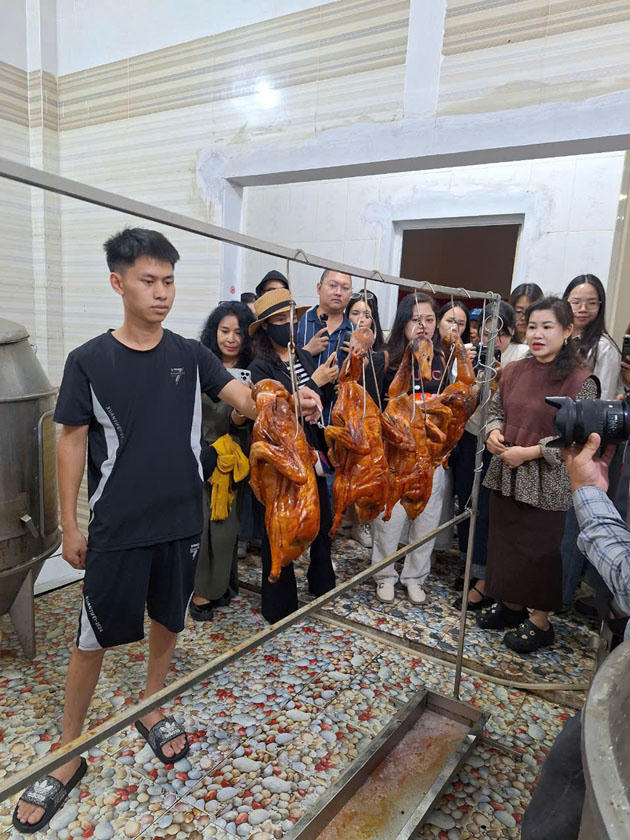 Ẩm thực xứ Lạng níu chân du khách