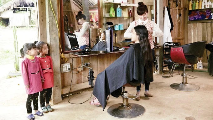 Giúp phụ nữ yếu thế thay đổi cuộc đời