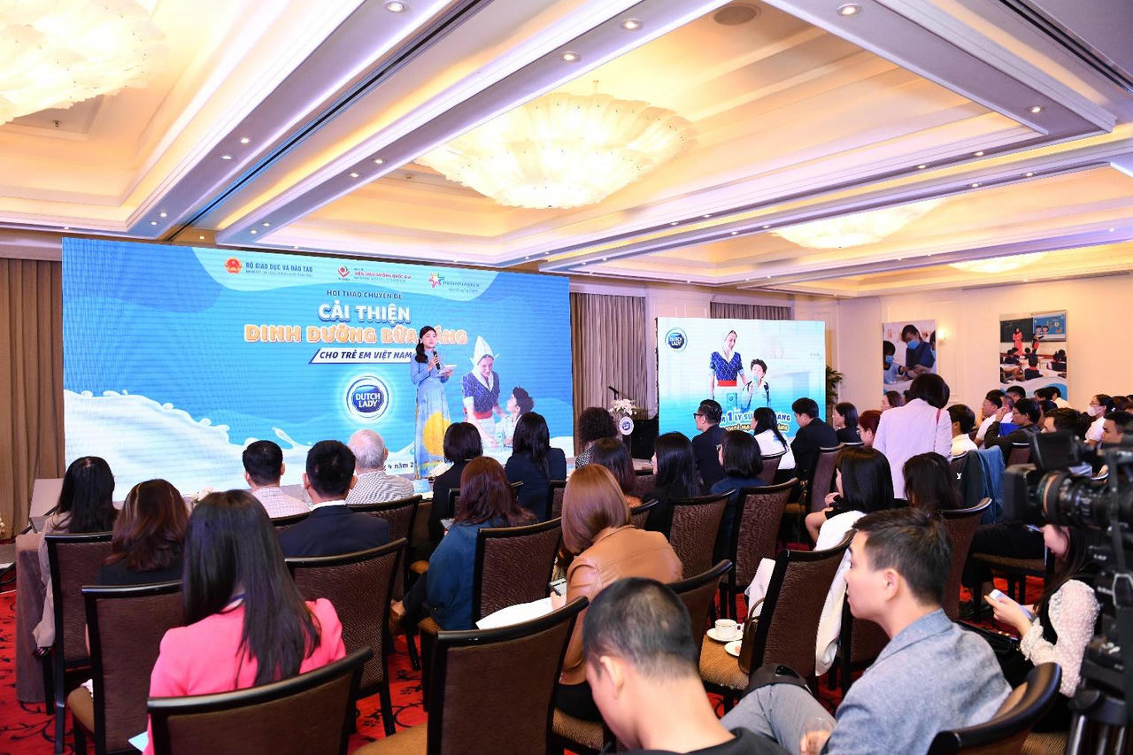 FrieslandCampina Việt Nam tiếp tục được vinh danh tại lễ công bố Doanh nghiệp bền vững CSI 2024