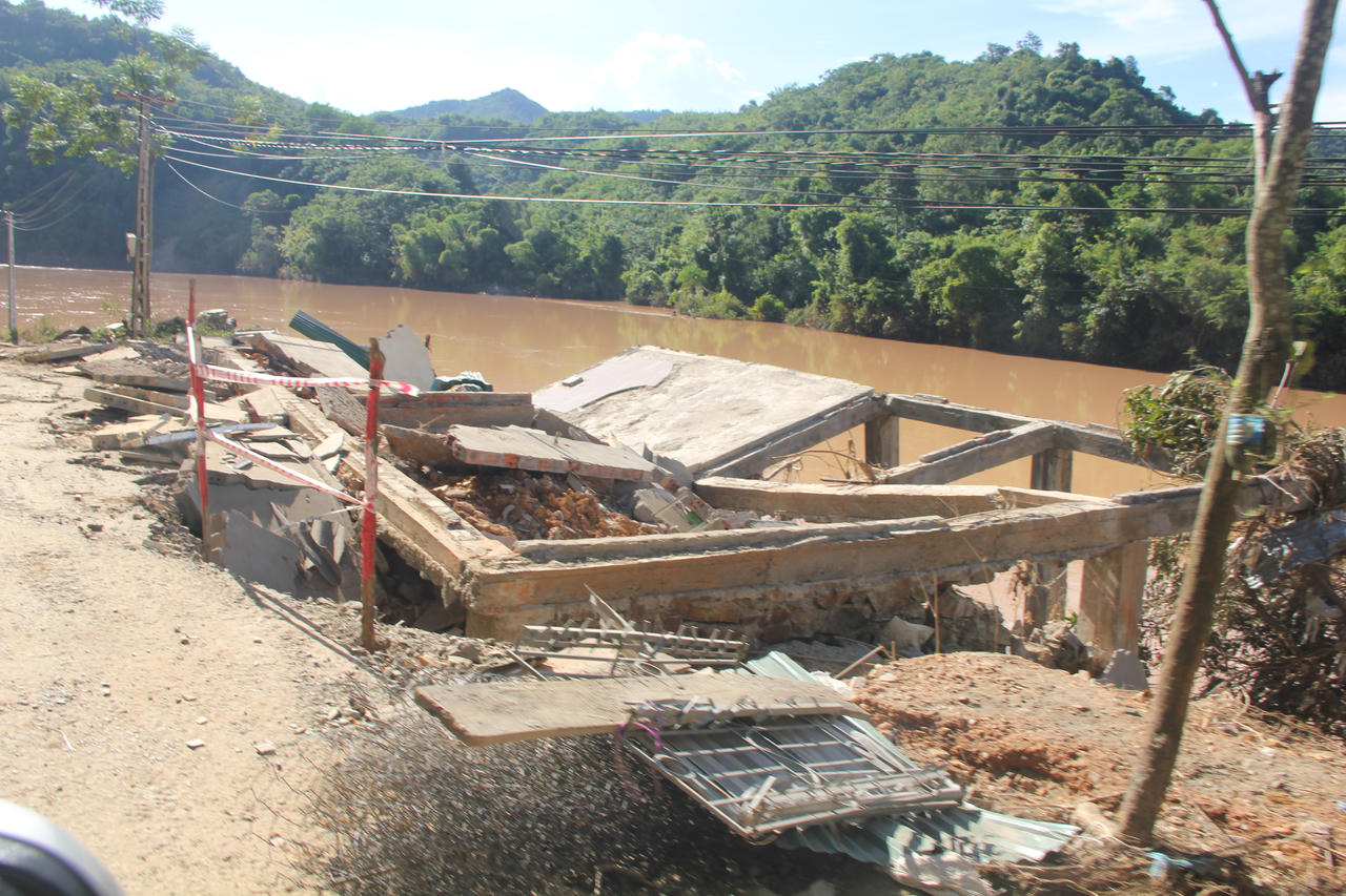 Nghệ An: Người dân bị ảnh hưởng Thủy điện Bản Vẽ mỏi mòn chờ tái định cư