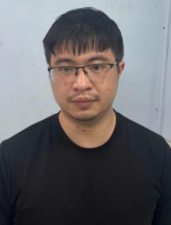 Tiktoker 'Mr Pips' cầm đầu băng nhóm lừa đảo hơn 2.600 người trên cả nước