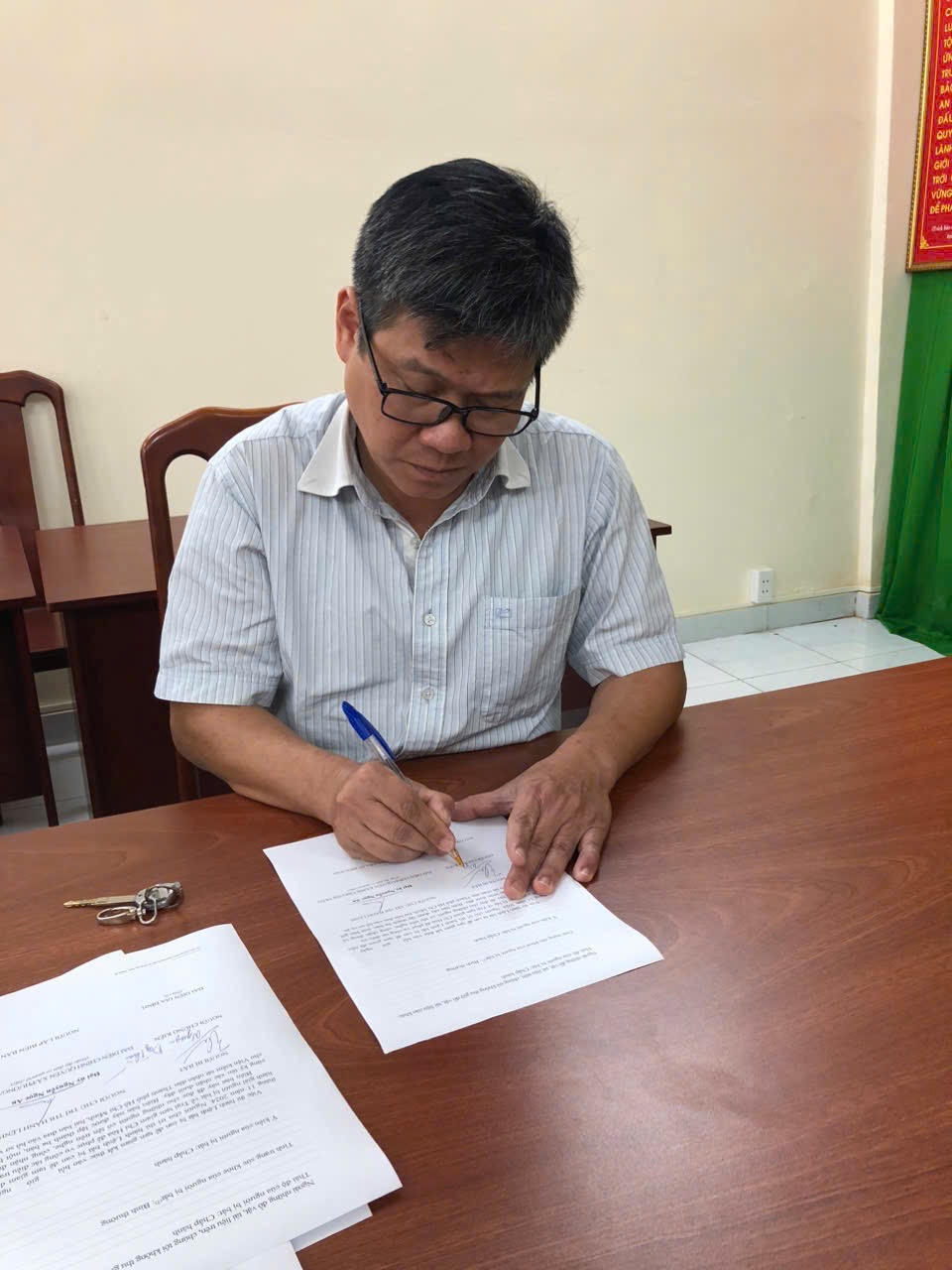 Vụ “phù phép” giấy ủy quyền tại Gò Vấp (TP Hồ Chí Minh): Khởi tố công chứng viên để điều tra hành vi “thiếu trách nhiệm”