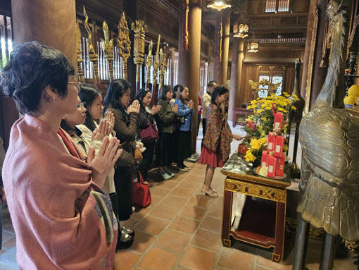 Bắc Giang: Xây dựng thương hiệu du lịch gắn với văn hóa - tâm linh