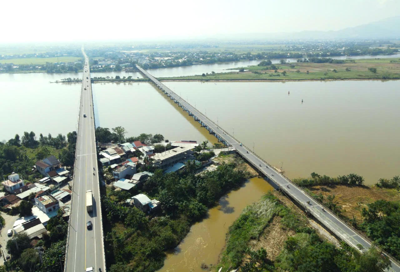 QL1A đứt đoạn đoạn qua Quảng Nam dịp cuối năm: Khu Quản lý Đường bộ 3 cho biết “không còn sự lựa chọn nào khác”