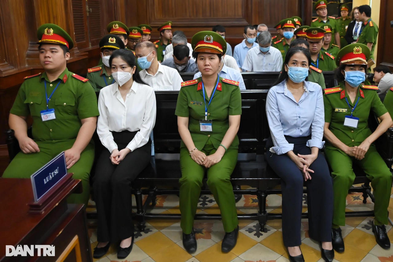 “Cái giá” phải trả của những doanh nhân “nhúng chàm”