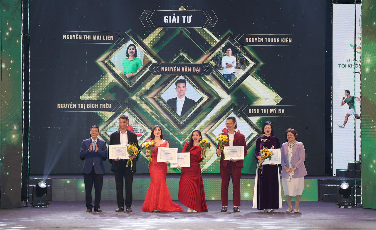 Trao giải cuộc thi 'Tôi khỏe đẹp hơn lần 3'