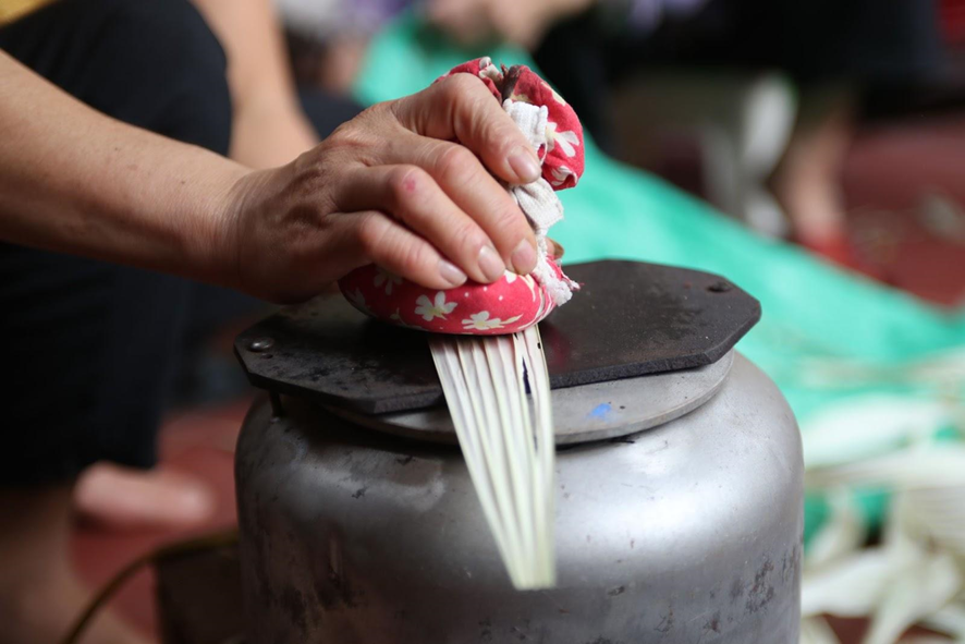 Nón làng Chuông - Hồn xưa trong hơi thở đương đại