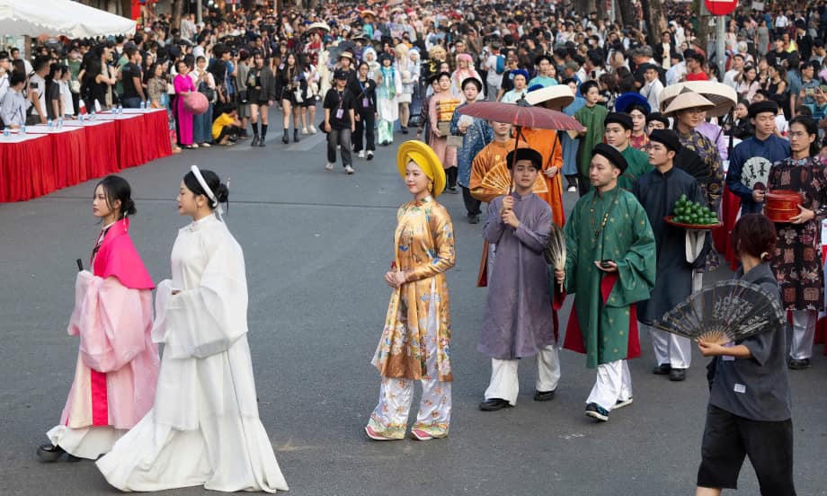 Yêu nước phiên bản 4.0: Khi Gen Z viết nên câu chuyện mới