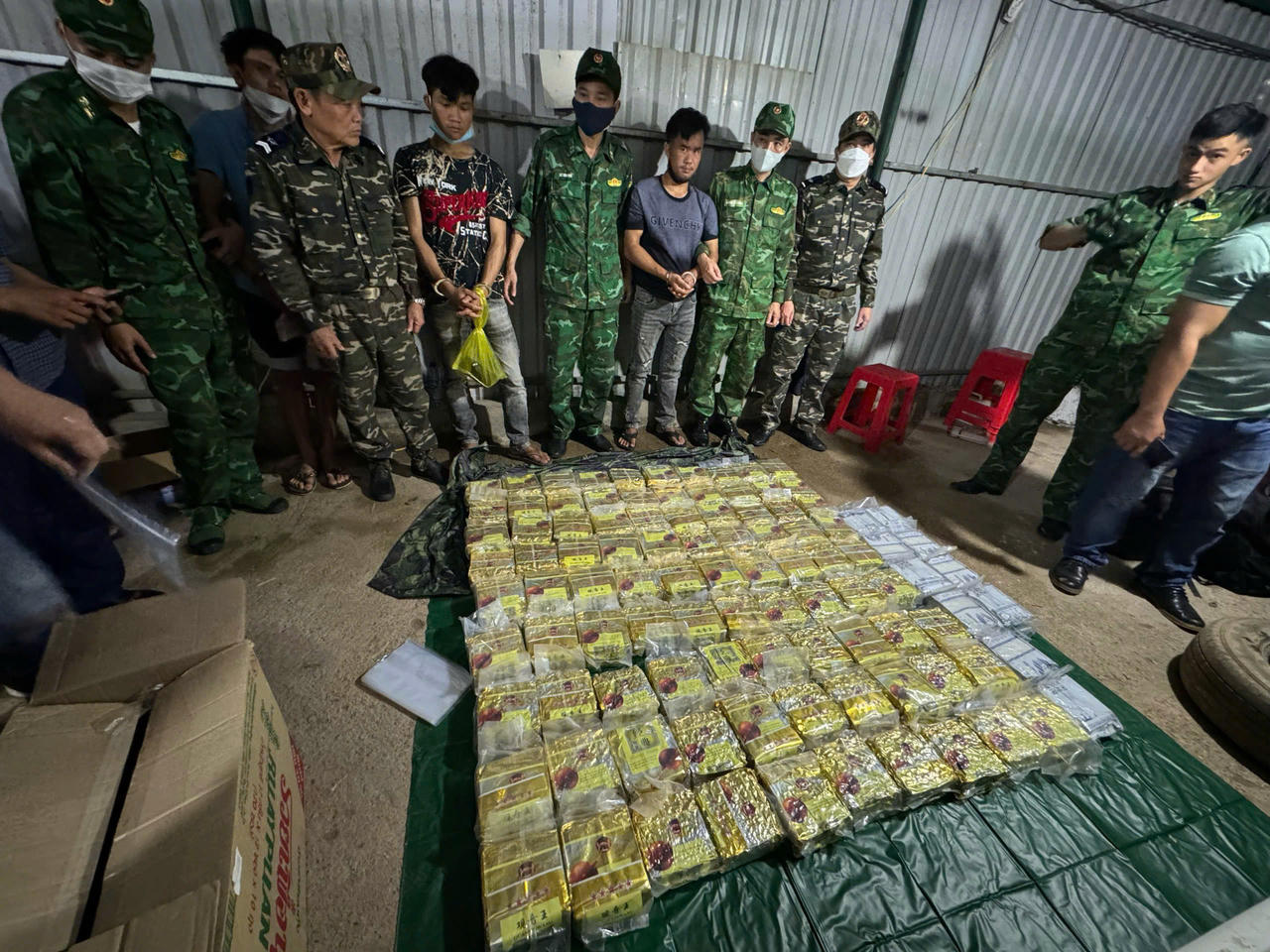 Ngành Hải quan nỗ lực đóng góp vào thành tích chung của đất nước