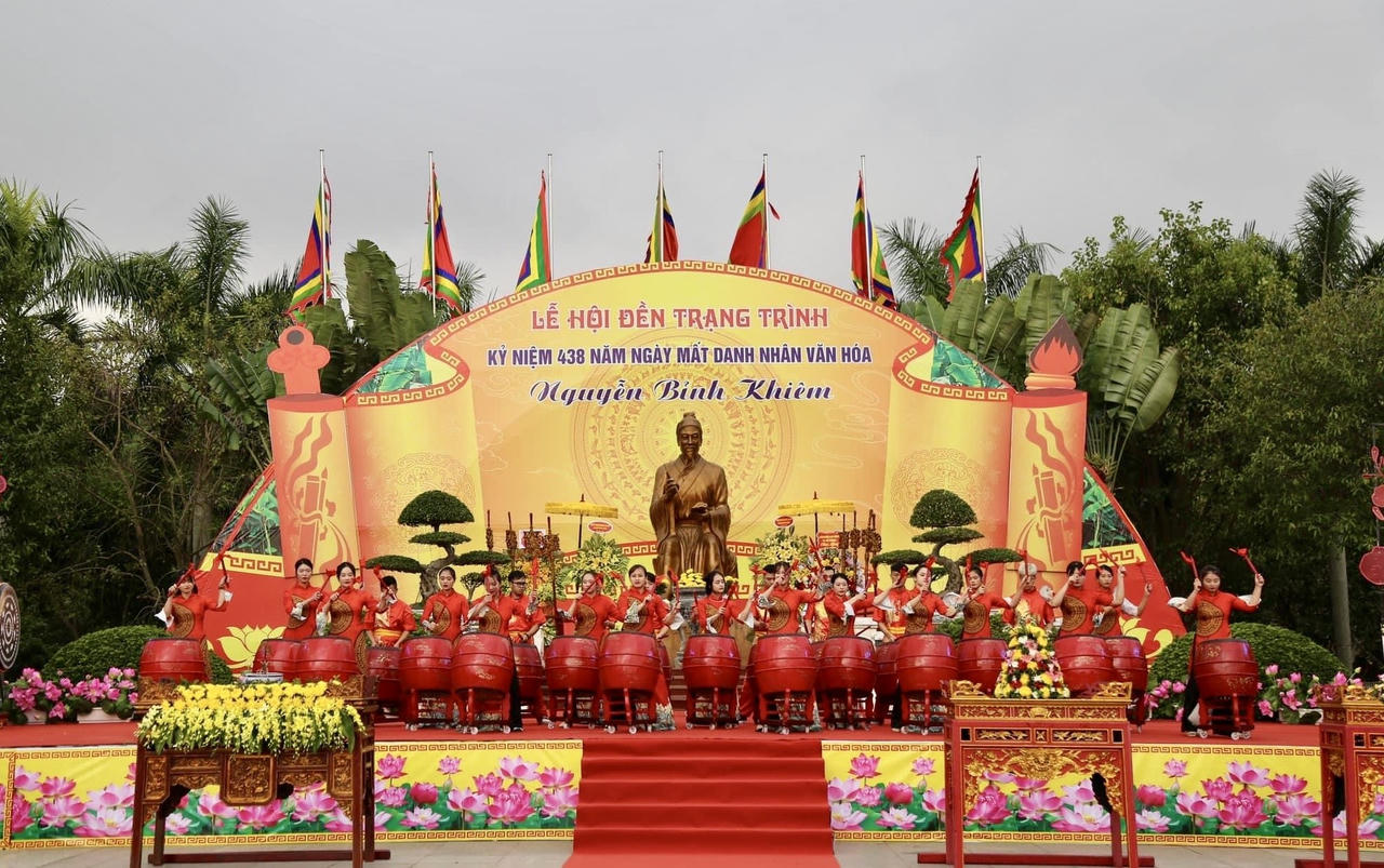 Nguyễn Bỉnh Khiêm - Nhà minh triết trong lịch sử Việt Nam