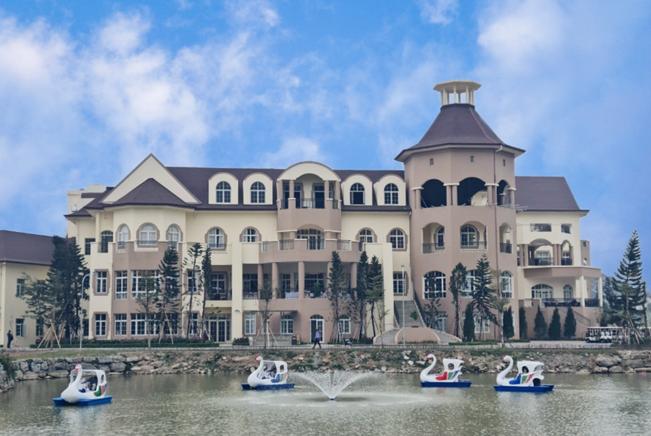 Trải nghiệm nghỉ dưỡng trọn vẹn tại khách sạn cao cấp Legend Valley Hà Nam