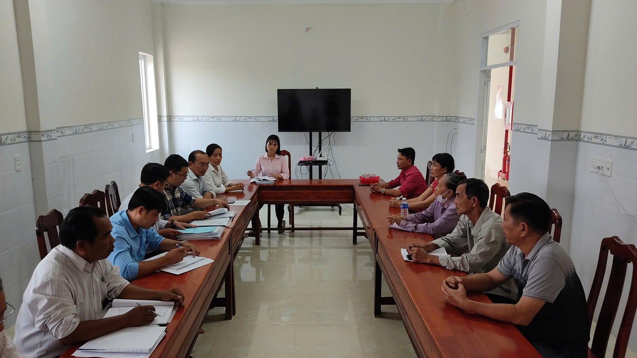 Bàn giải pháp gỡ vướng dự án cây cầu qua sông Rạch Bàng