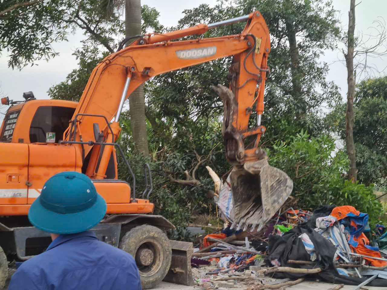 Hà Nội: Vụ khiếu nại liên quan việc thôn cho “đấu thầu đất 30 năm” 