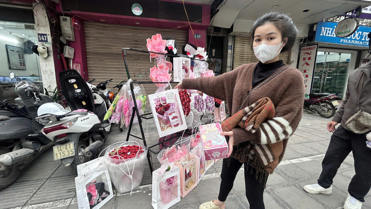 Thị trường hoa tươi 8/3 sẵn sàng chờ cao điểm mua sắm