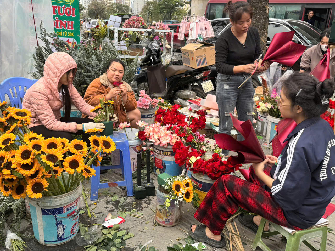 Thị trường hoa tươi 8/3 sẵn sàng chờ cao điểm mua sắm