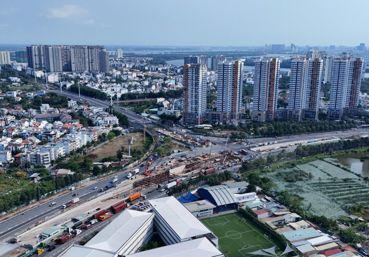 TP HCM: Thông xe 2 nhánh hầm chui nút giao An Phú dịp 30/4/2025