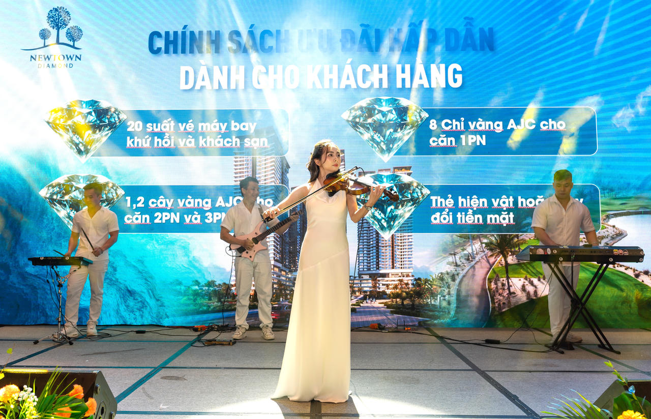 Bùng nổ doanh số tại sự kiện giới thiệu bộ sưu tập căn hộ cao cấp mệnh danh 'Dinh thự mặt biển' duy nhất tại Đà Nẵng