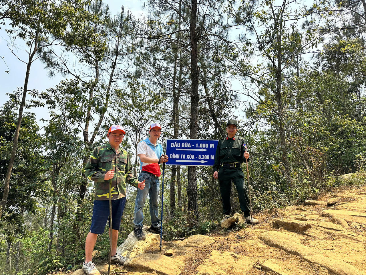 Hoàn thành công tác tiền trạm cho giải leo núi 'Bước chân trên mây' lần II - Chinh phục đỉnh Tà Xùa