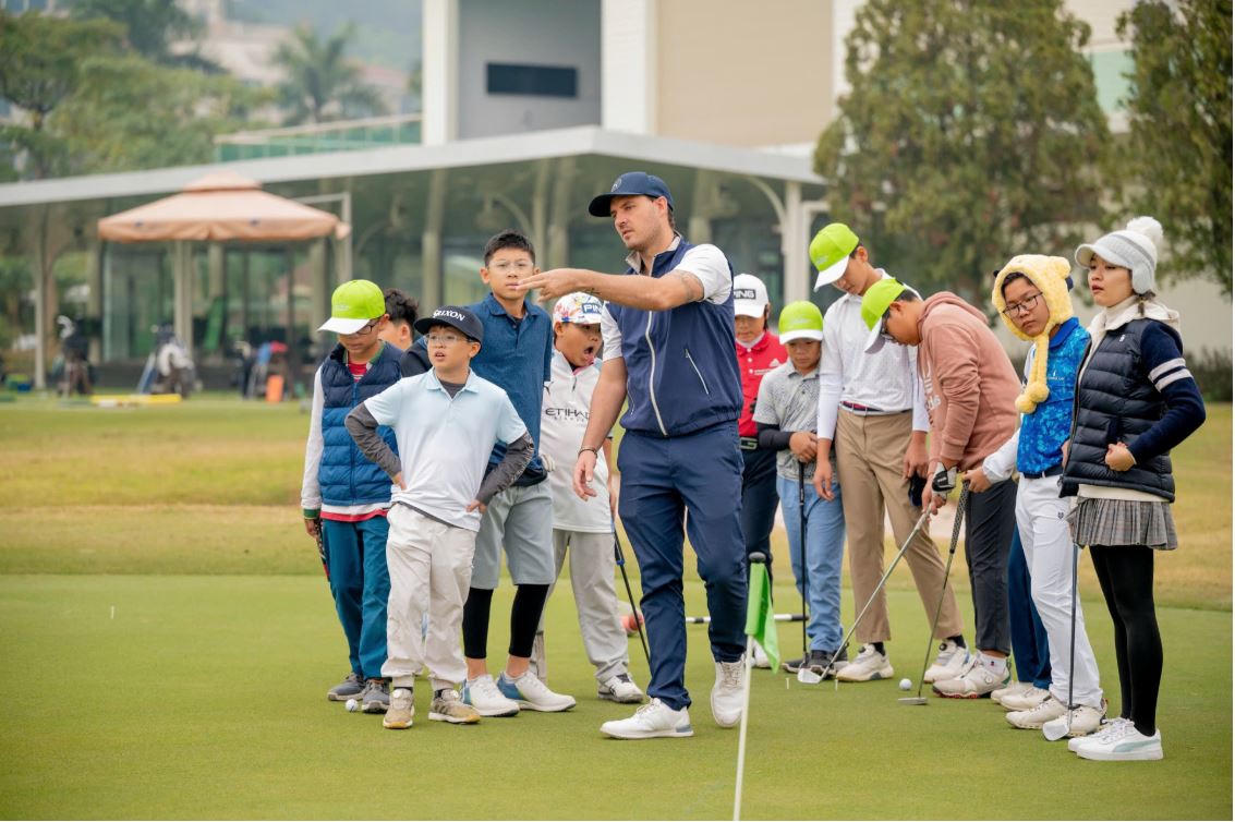 Giám đốc Đào tạo Học viện Golf Jack Nicklaus: "Tôi mong được thấy nhiều golfer trẻ Việt Nam thi đấu trên đấu trường quốc tế!"