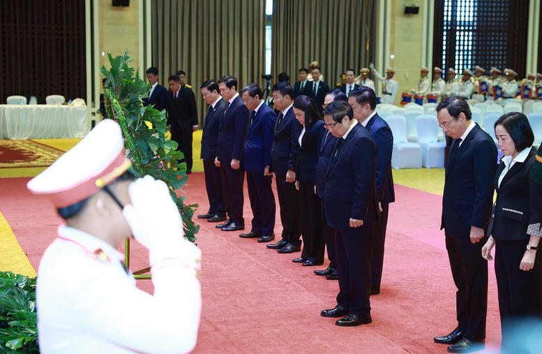 Thủ tướng Phạm Minh Chính dự Lễ truy điệu đồng chí Khamtay Siphandone