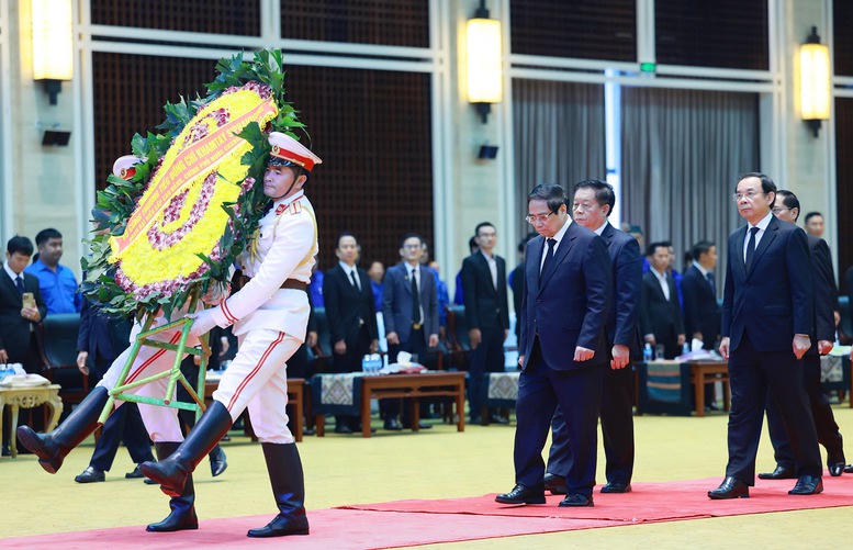 Thủ tướng Phạm Minh Chính dự Lễ truy điệu đồng chí Khamtay Siphandone