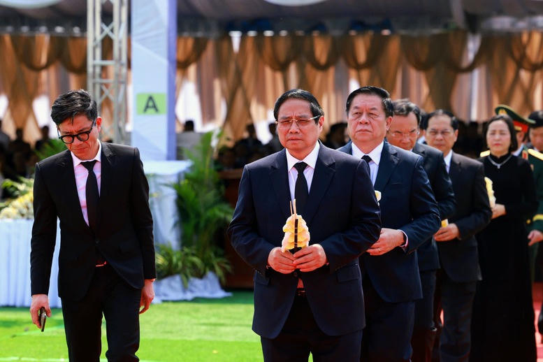 Thủ tướng Phạm Minh Chính dự Lễ truy điệu đồng chí Khamtay Siphandone