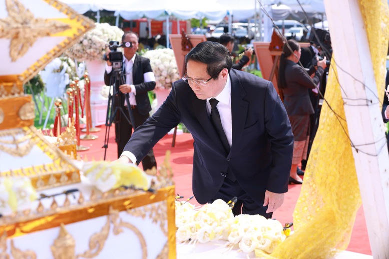 Thủ tướng Phạm Minh Chính dự Lễ truy điệu đồng chí Khamtay Siphandone