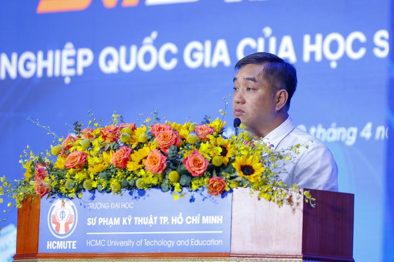 Thủ tướng: 'Thần tốc táo bạo' để đưa Việt Nam trở thành trung tâm đổi mới sáng tạo