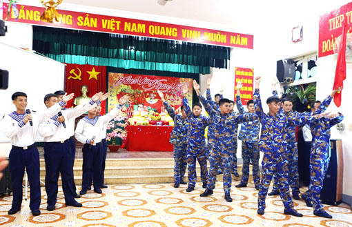 Trường Sa tha thiết, thiêng liêng - Bài 3: Những thời khắc sâu lắng không quên